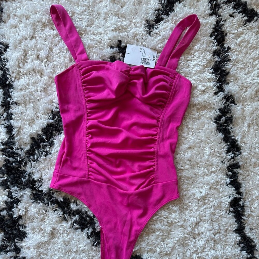 NWT Hot Pink Body Suit - Size Small